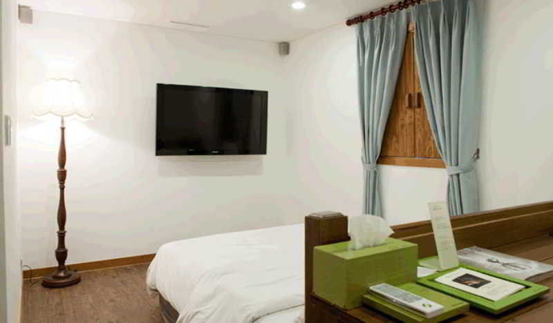 Mate Hotel Seoul Gimpo Экстерьер фото